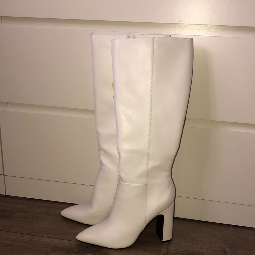 NEW White heel boots